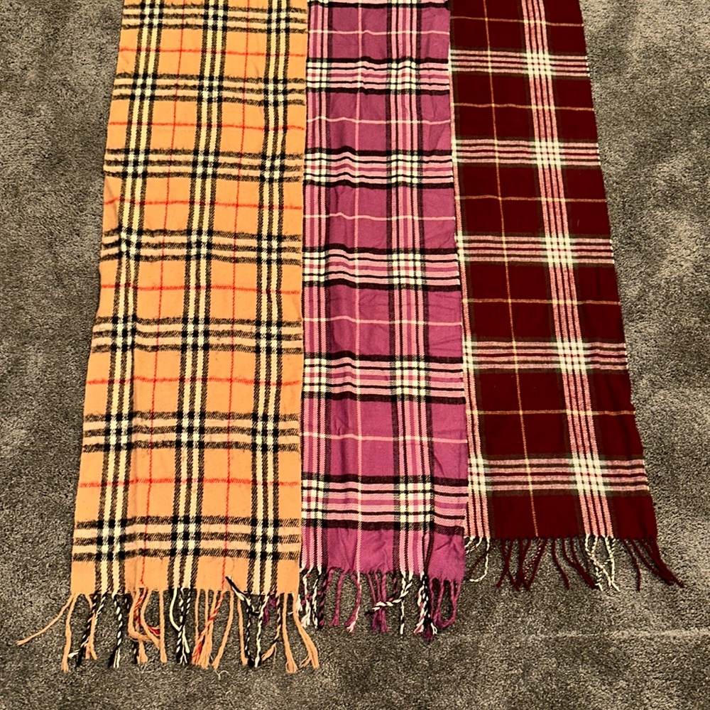 3 scarves🤎💜❤️